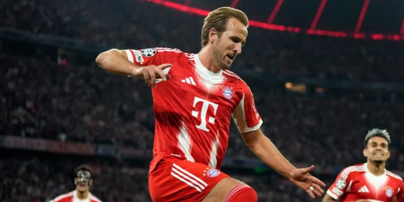 Bayern Munich dù đang khá chệch choạng nhưng vẫn kiểm soát trận đấu rất tốt